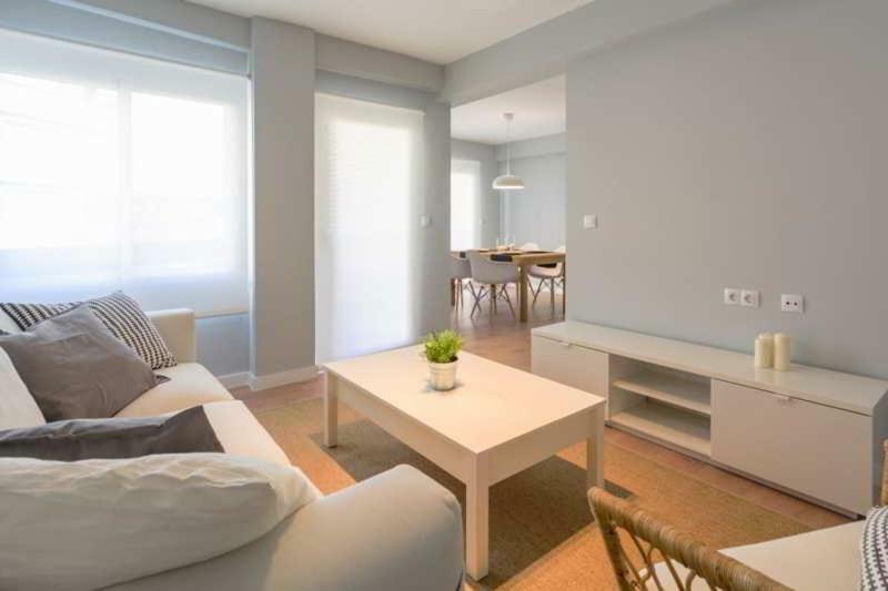 Apartamento Moderno En Pleno Centro De Castellon. Apartman Castellón de la Plana Kültér fotó